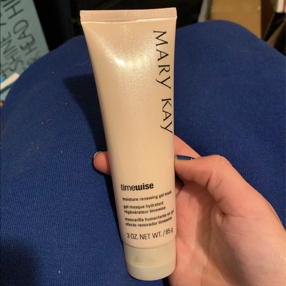 Mary Kay TimeWise Moisture Renewing Gel Mask